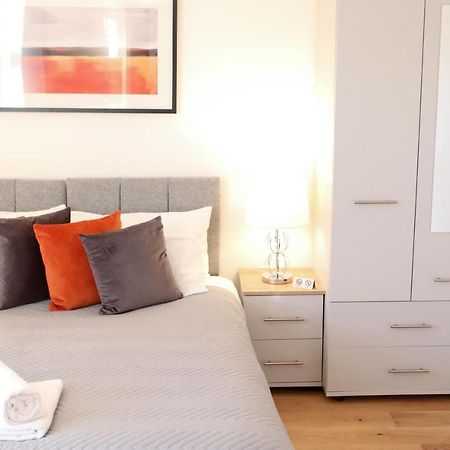 Exclusive Ensuite Double Room Londra Esterno foto