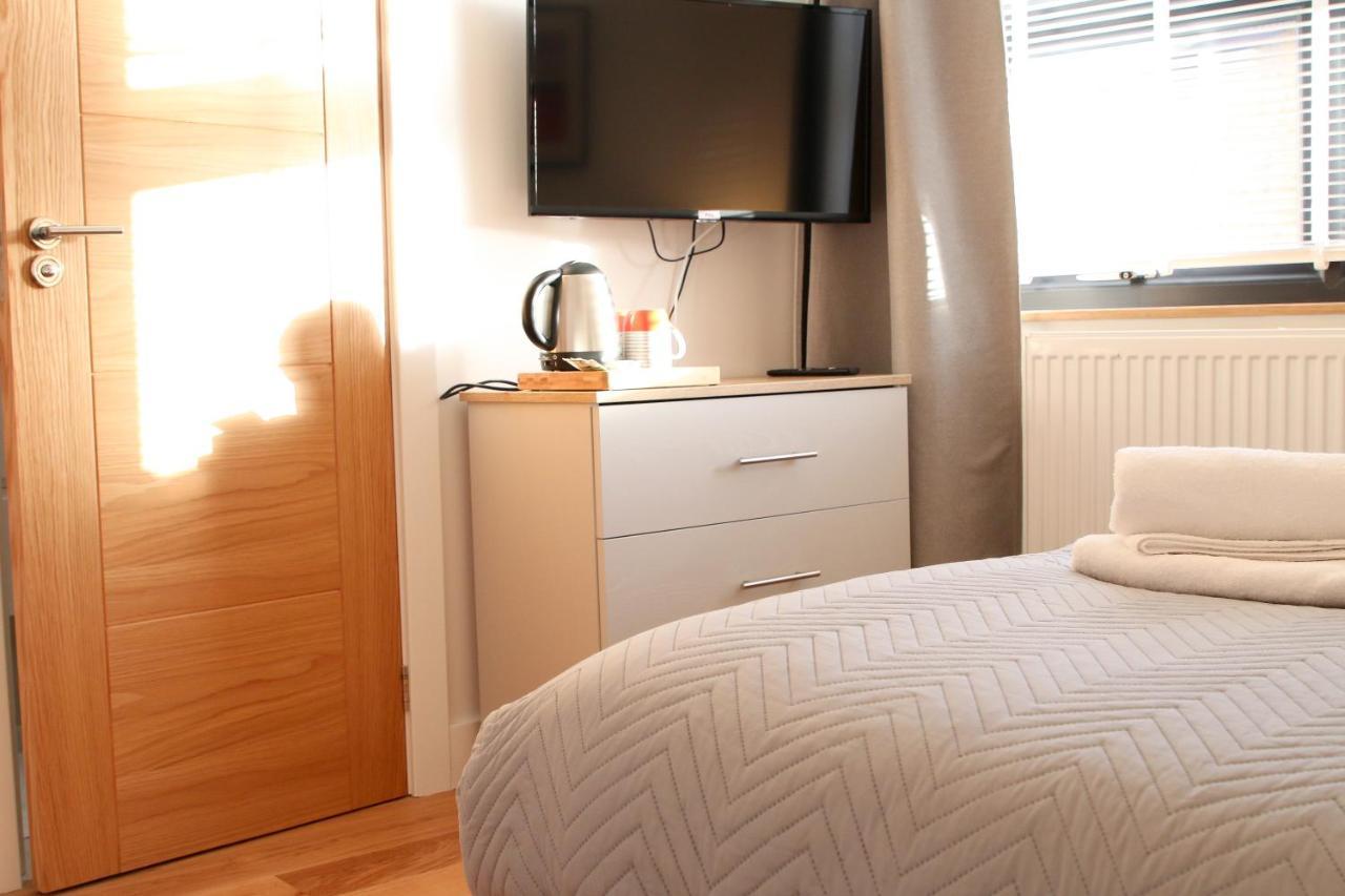 Exclusive Ensuite Double Room Londra Esterno foto