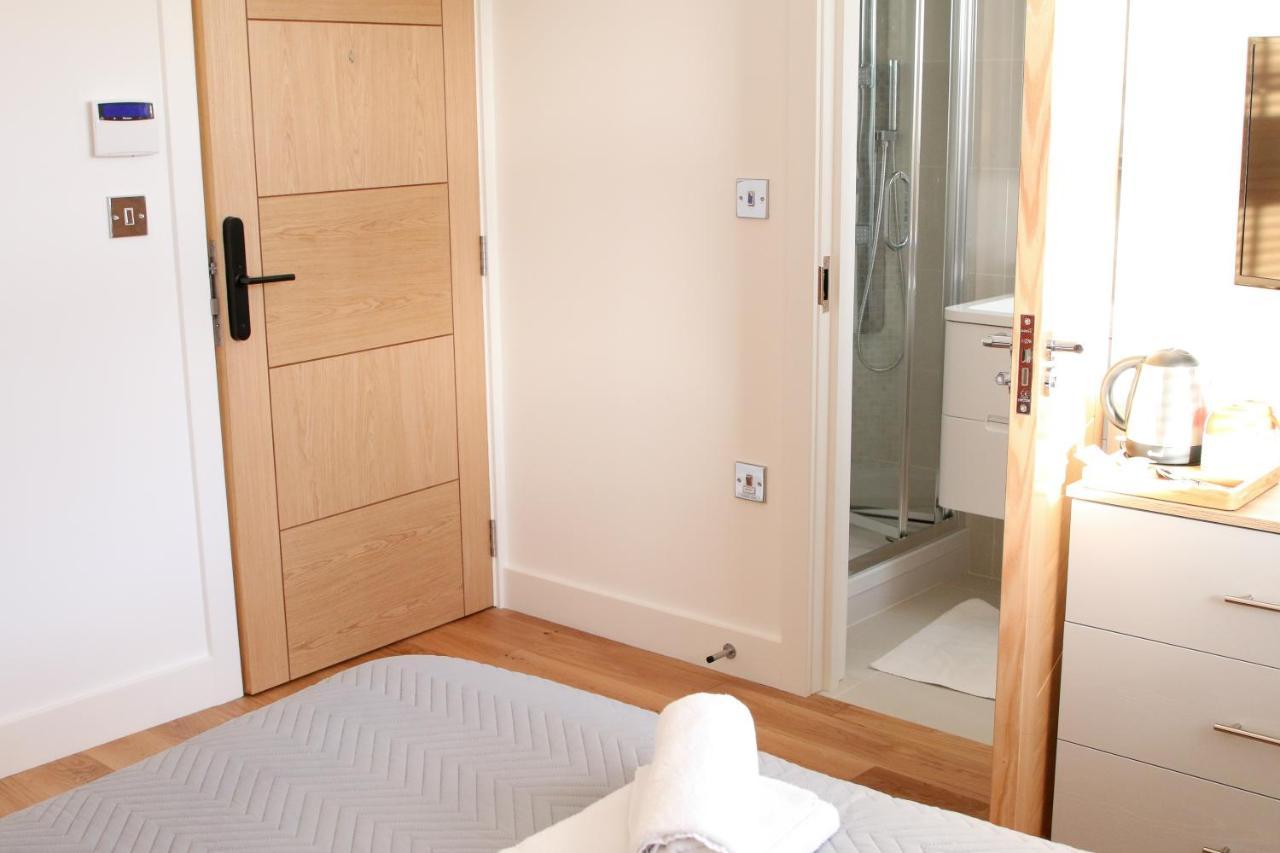 Exclusive Ensuite Double Room Londra Esterno foto